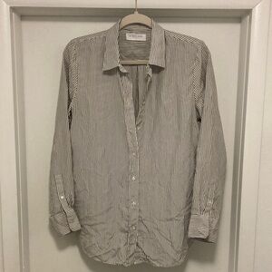 Everlane Black and White Striped Button-down Shirt